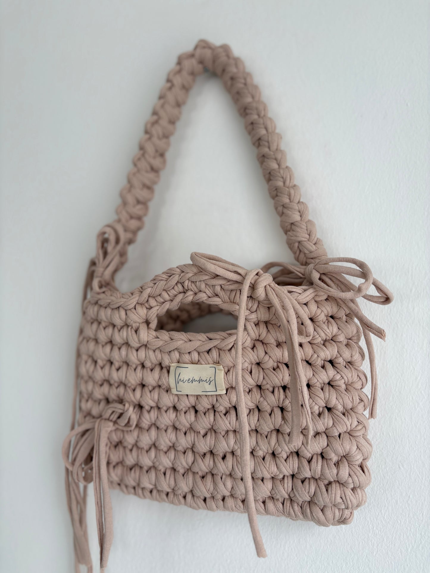 Crochet Bag ,LINE‘ • Häkeltasche • Schleifen • Beige