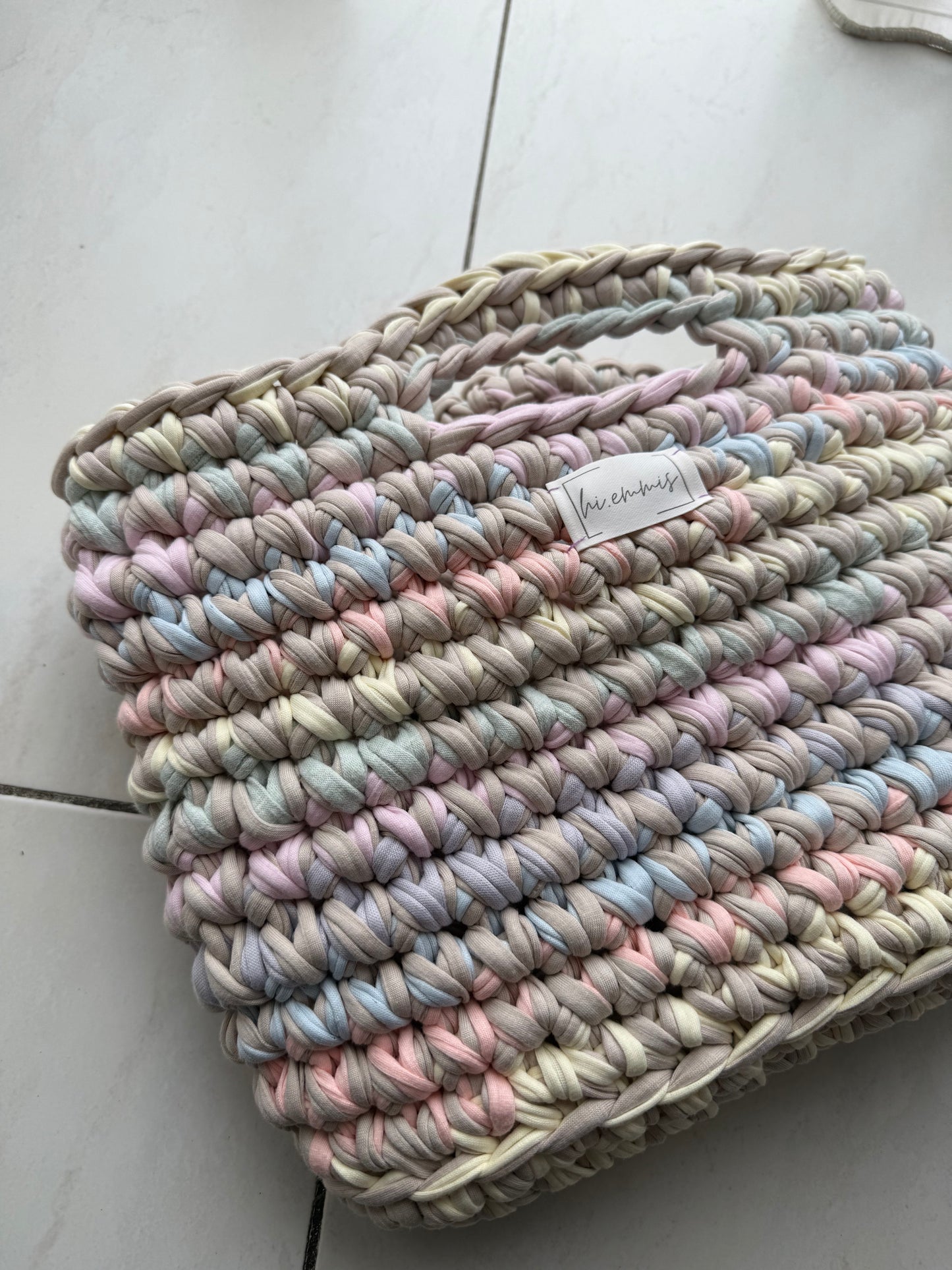 Crochet Bag ,LINE‘ • Häkeltasche • Pastell • beige