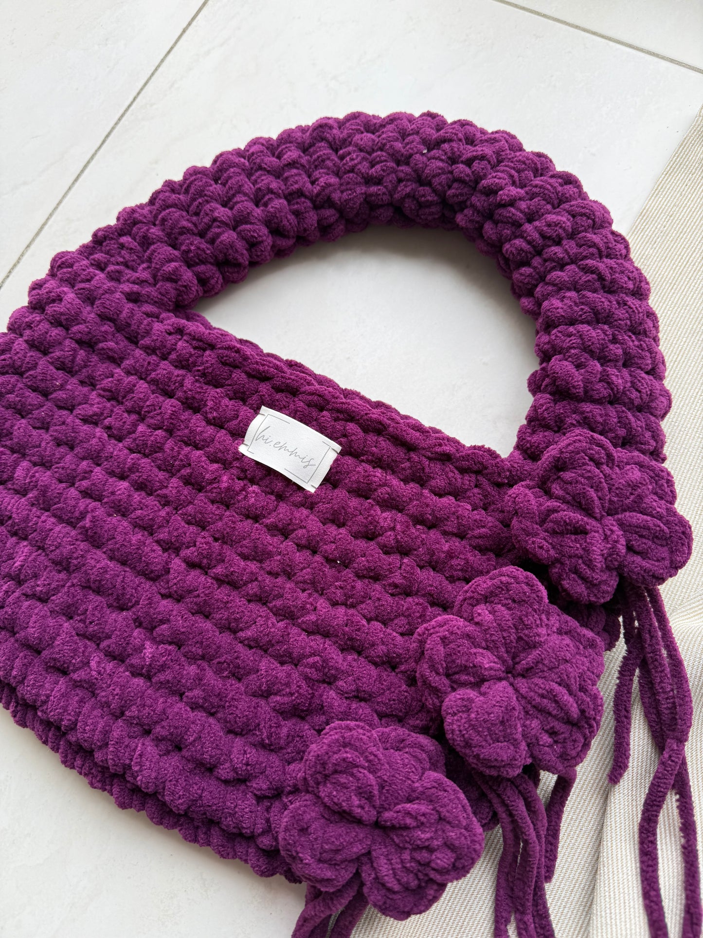 Crochet Bag ,EMMA‘ • Häkeltasche • Klein • Lila Plüsch