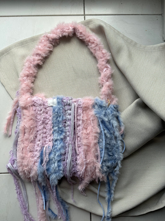 Crochet Bag ,Laura‘• Häkeltasche • Plüsch Flausch Blau Lila Rosa