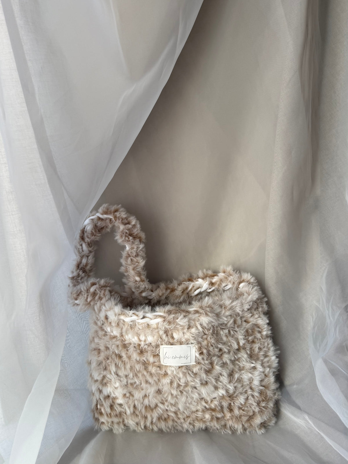 Crochet Bag ,ROMI‘ • Häkeltasche • Beige Plüsch