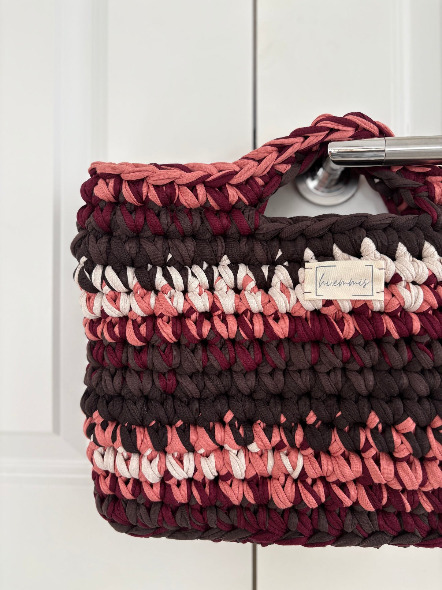 Crochet Bag ,LINE‘ • Häkeltasche • Bordeaux Braun• Mix