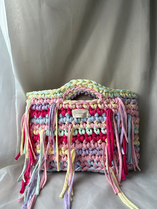 Crochet Bag ,LINE‘ • Häkeltasche • Fransen • Pastell